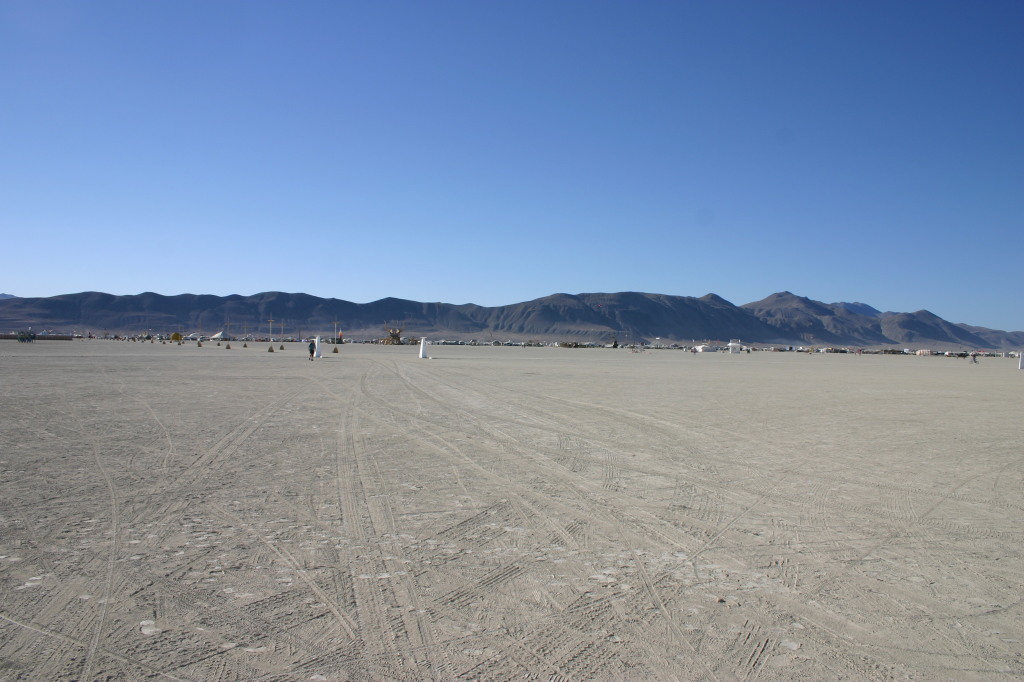 2005/BurningMan/1024x768_IMG_1728.JPG