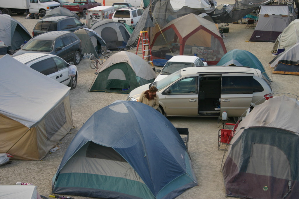 2005/BurningMan/1024x768_IMG_1933.JPG