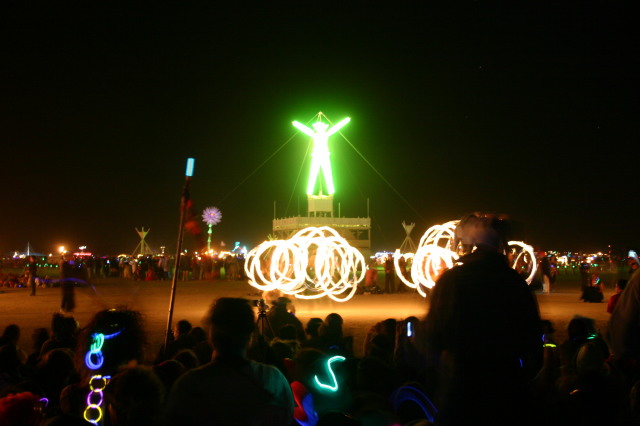 2005/BurningMan/640x480_IMG_1839.JPG