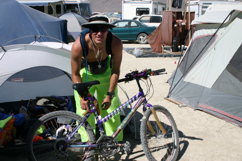 2005/BurningMan/800x600_IMG_1747.JPG