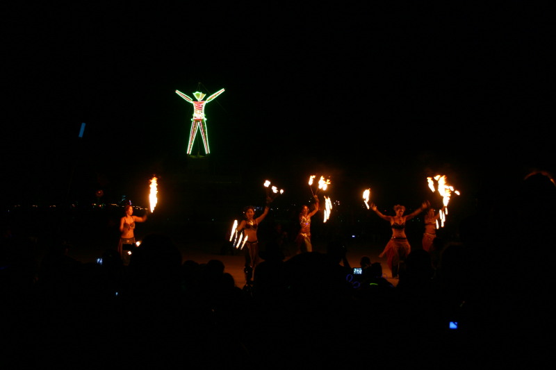 2005/BurningMan/800x600_IMG_1836.JPG