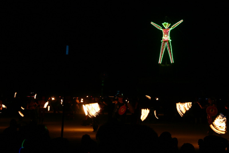 2005/BurningMan/800x600_IMG_1852.JPG