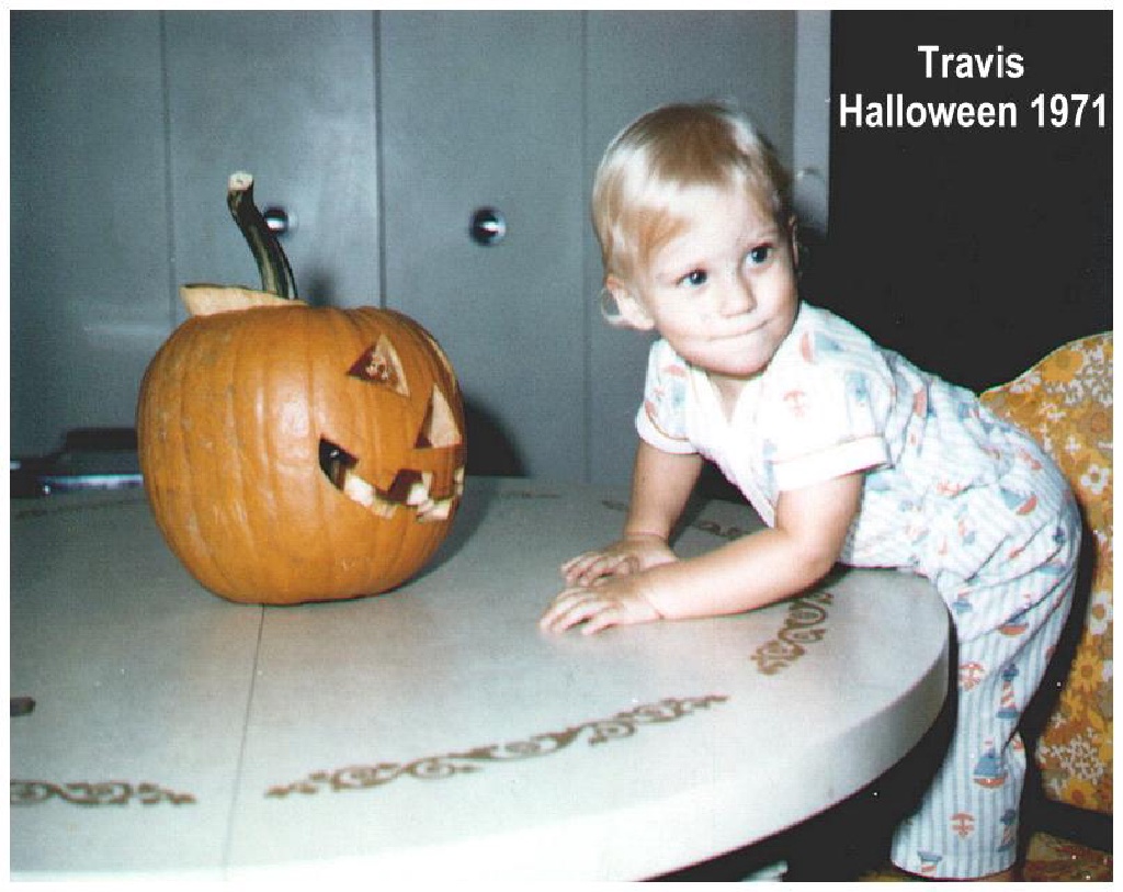 1971-10-TravisHalloween.jpg