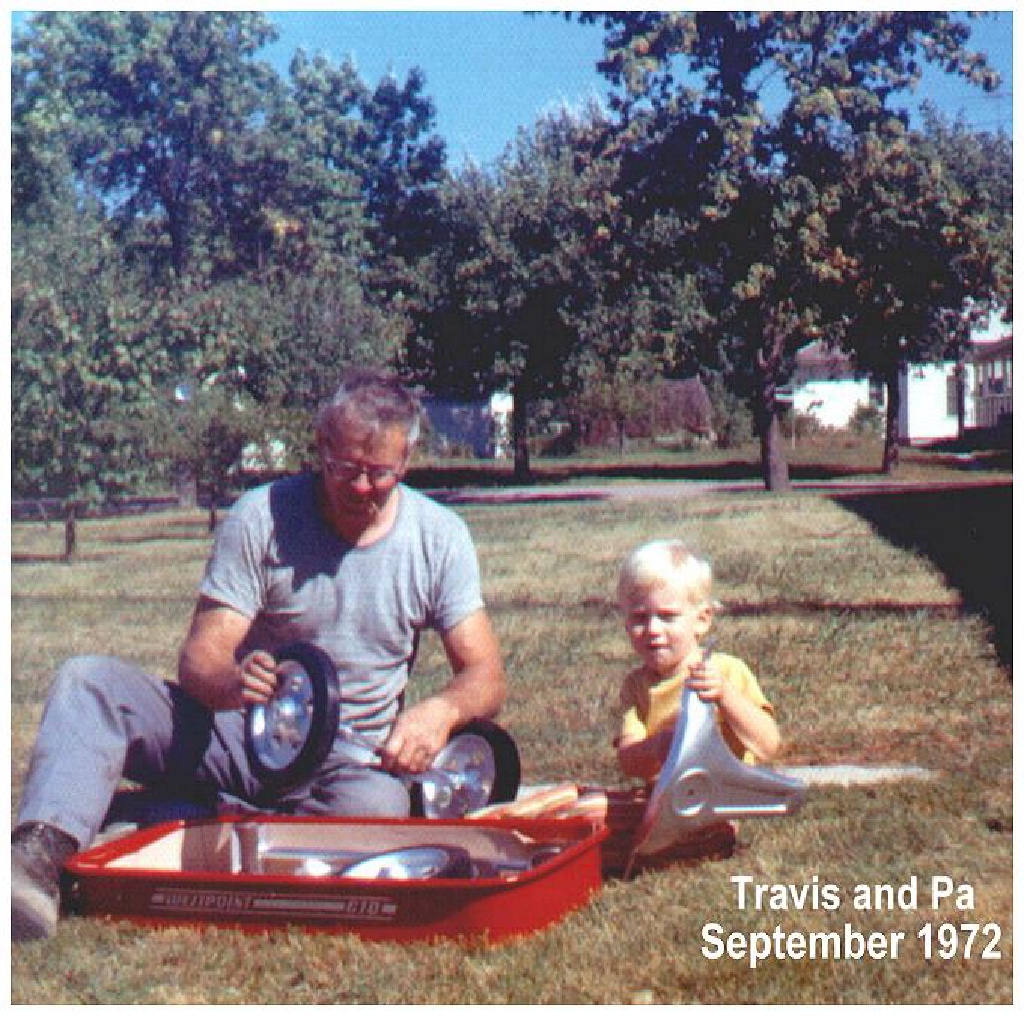 1972-09-PaTravisWagon.jpg