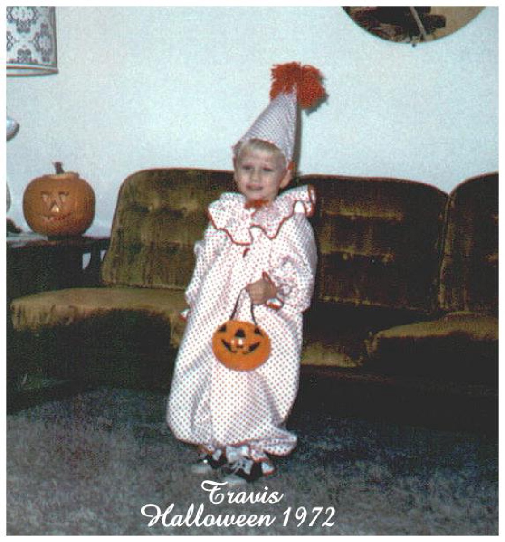 1972-10-TravisHalloween.jpg