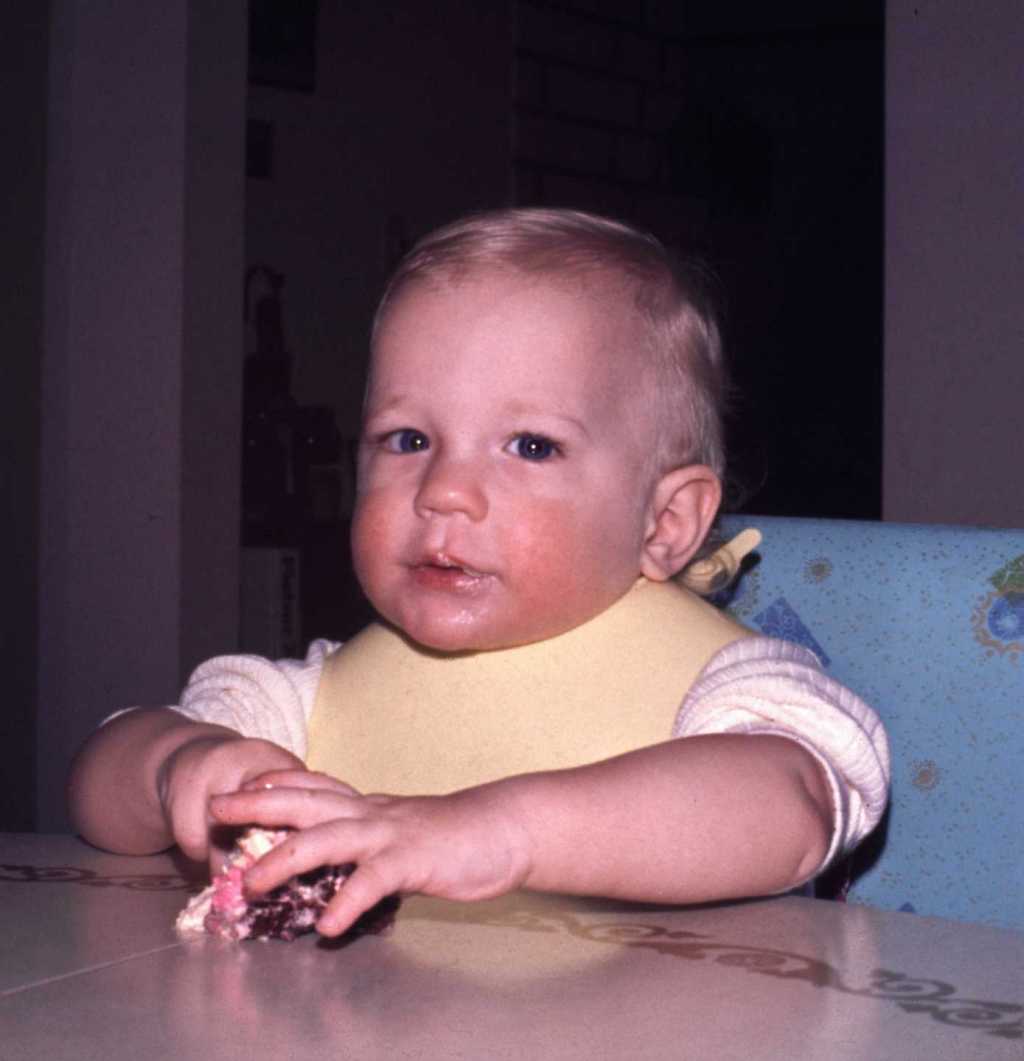 1974-01-15-Justin-BD-Cake.jpg