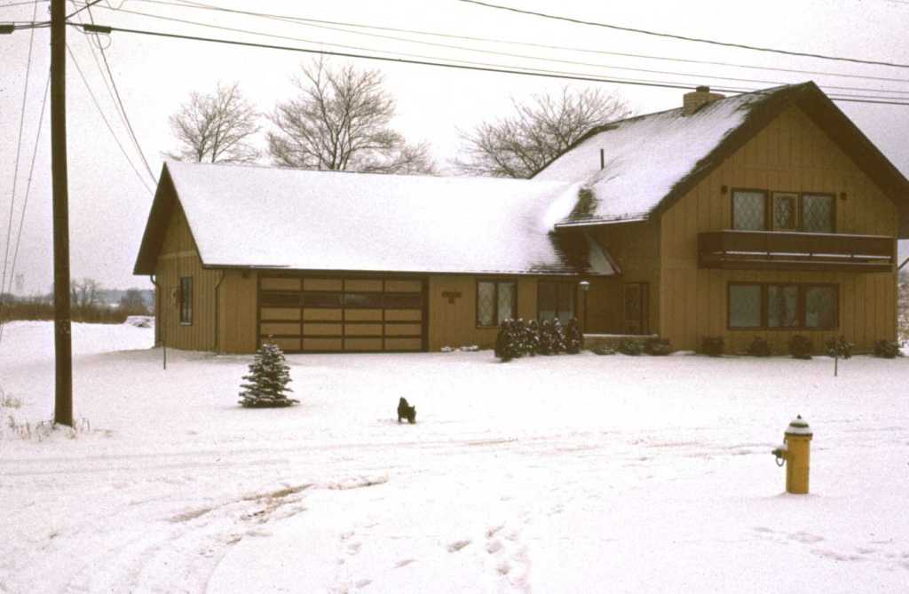 1975-PineyRidgeHome.jpg