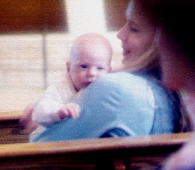 1970-1991-Jim-Janeen-first-20years/640x480_1973-03-04-Justin-in-Pew-Baptismal-Day.JPG