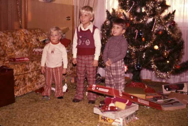 1974-12-Scott-Christmas-04.jpg
