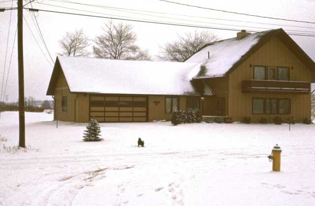 1975-PineyRidgeHome.jpg