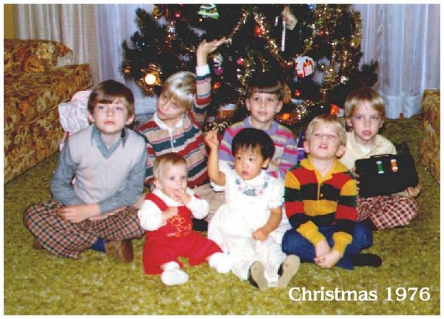 1976-12-grandkids.jpg