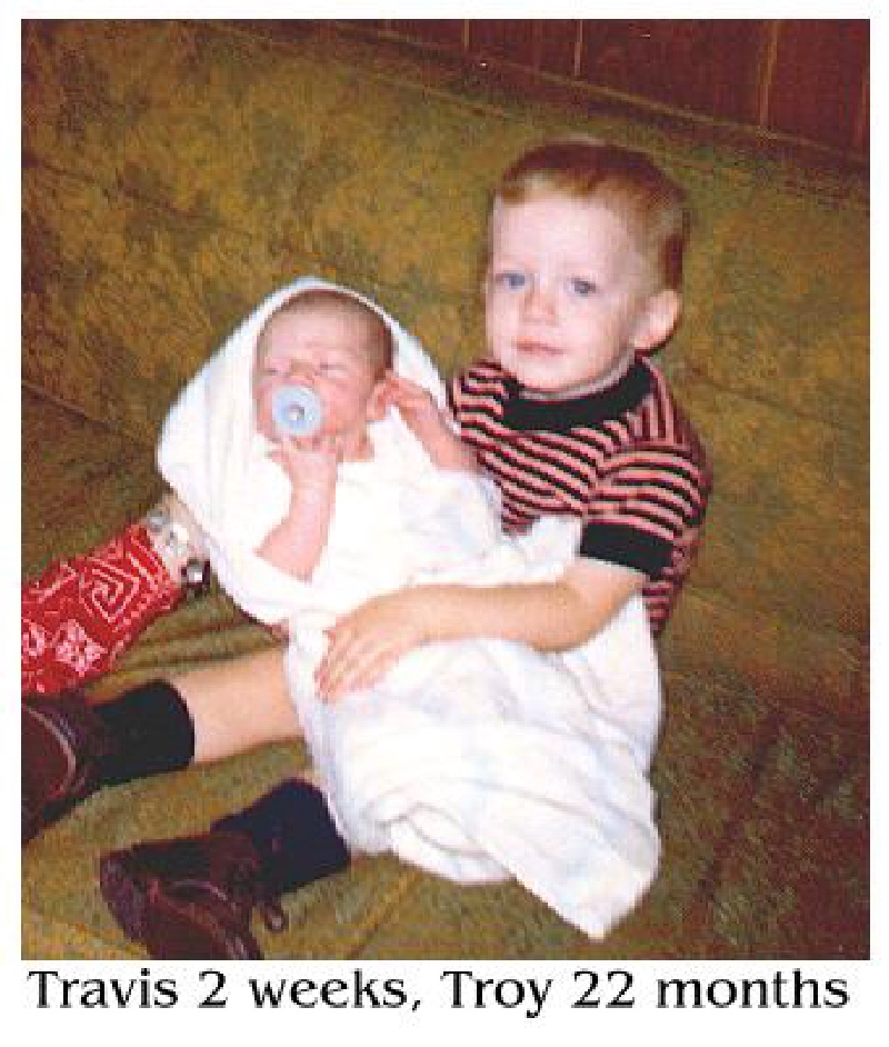 1970-09-Travis-Troy.jpg