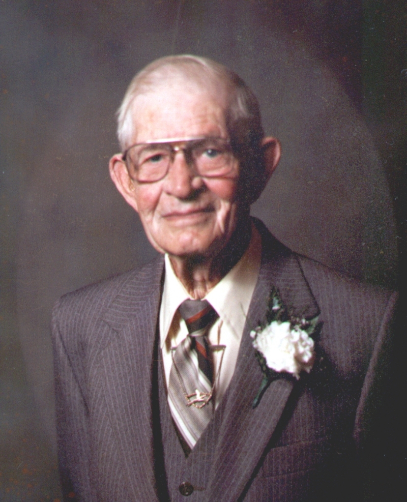 1970-1991-Jim-Janeen-first-20years/800x600_1985-Grandpa-Clyde-Blevens.JPG