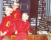 1977-11-Christmas-Pic.jpg