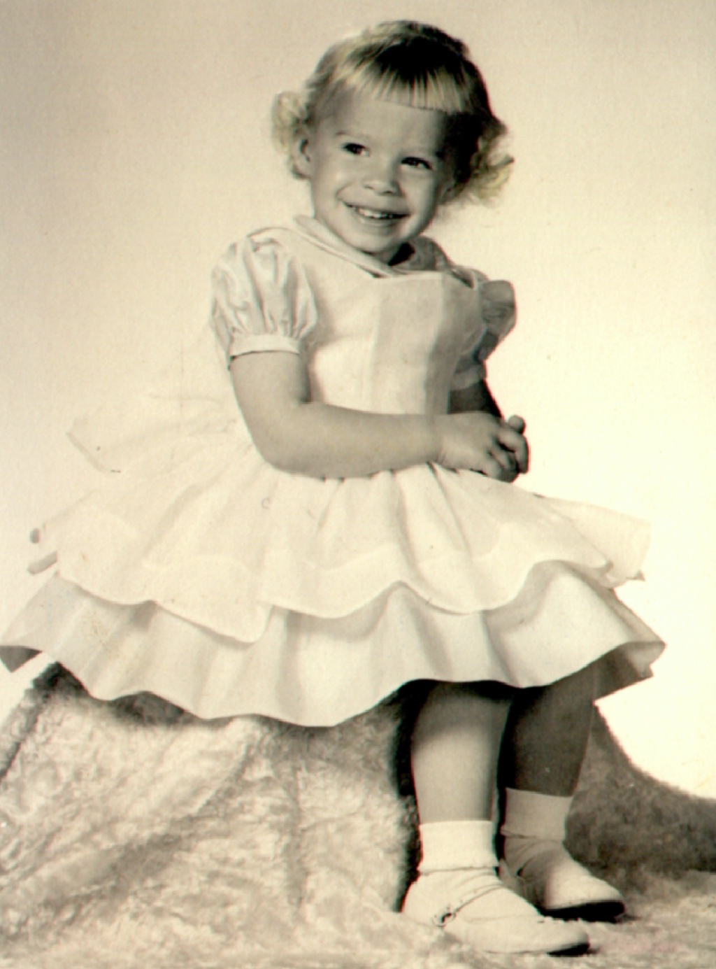 Janeen-Scott-Family-History/1024x768_1960-Patti-Dodd.JPG
