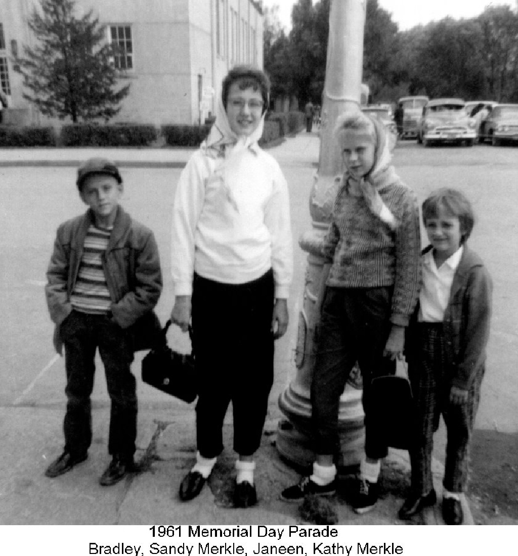 Janeen-Scott-Family-History/1024x768_1961-Brad-Sandy-Janeen-KathyMerkle.jpg