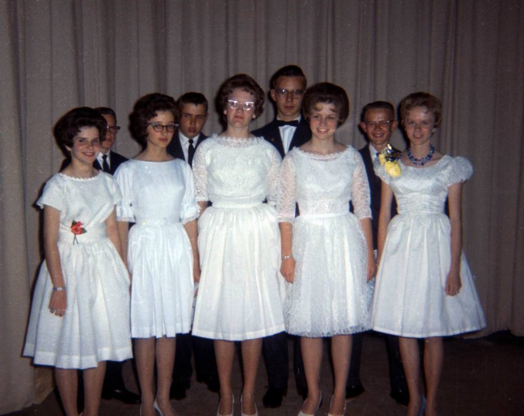 Janeen-Scott-Family-History/1024x768_1963-05-8thGD-Graduation-Janeen.jpg