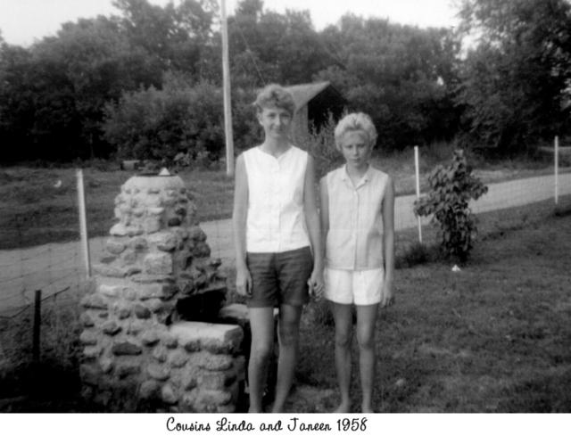 1958-Cousins-Linda-Janeen.jpg