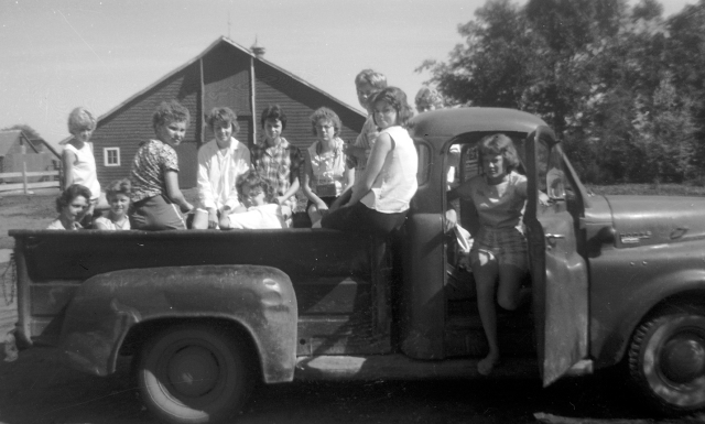 1961-Marci-Friends-1.jpg