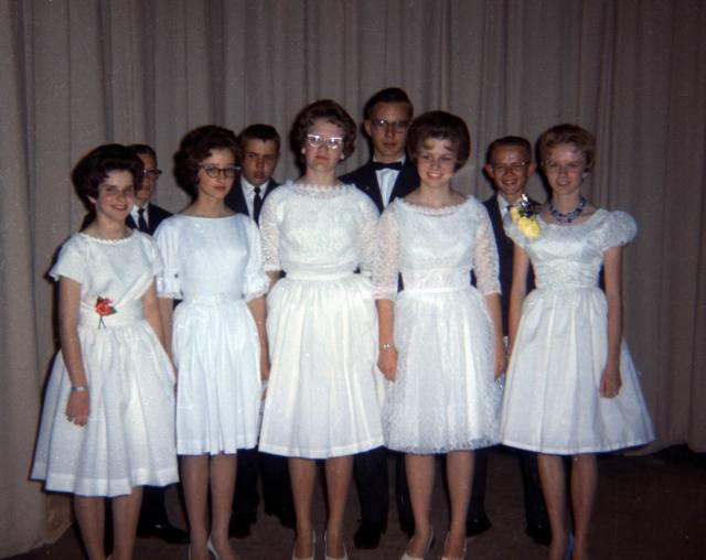 Janeen-Scott-Family-History/640x480_1963-05-8thGD-Graduation-Janeen.jpg