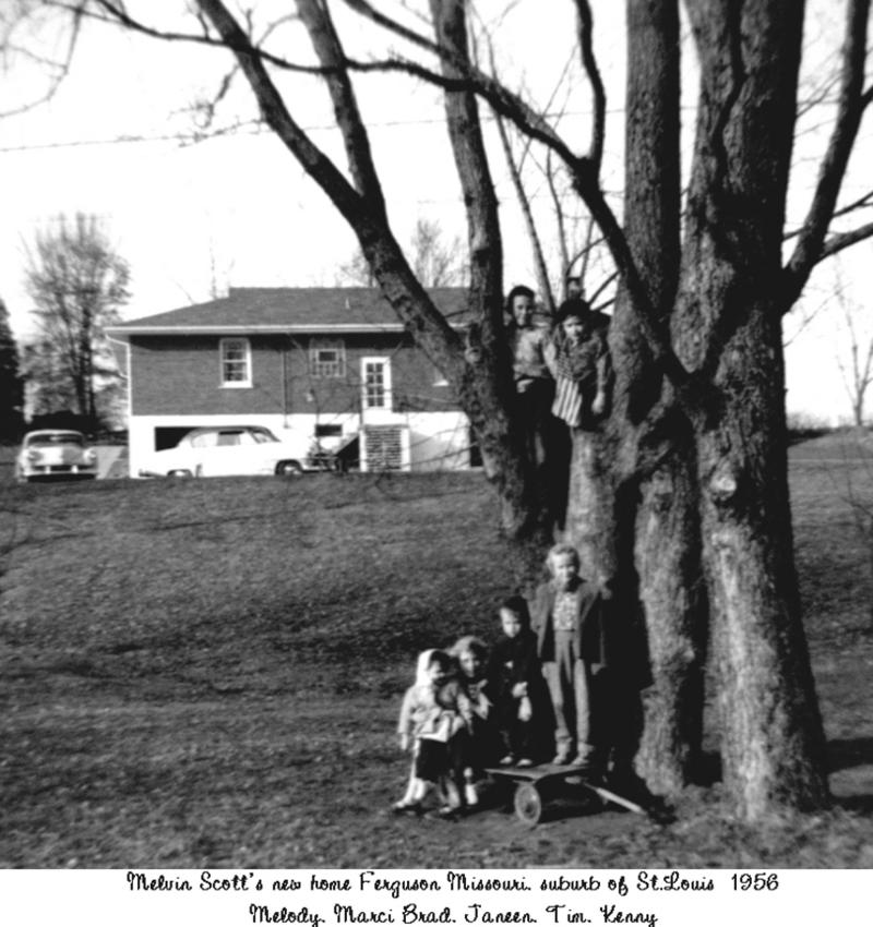 1956-Melvin-Scotts-backyard-StLouis.jpg