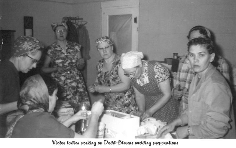 Janeen-Scott-Family-History/800x600_1958-02-28-Victor-Ladies-Dodd-wedding.jpg