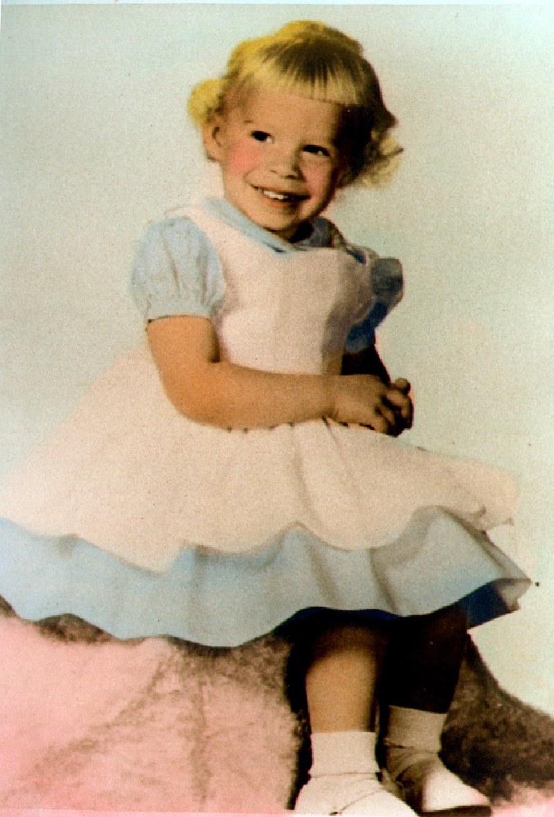 Janeen-Scott-Family-History/800x600_1959-Patti-Dodd.jpg