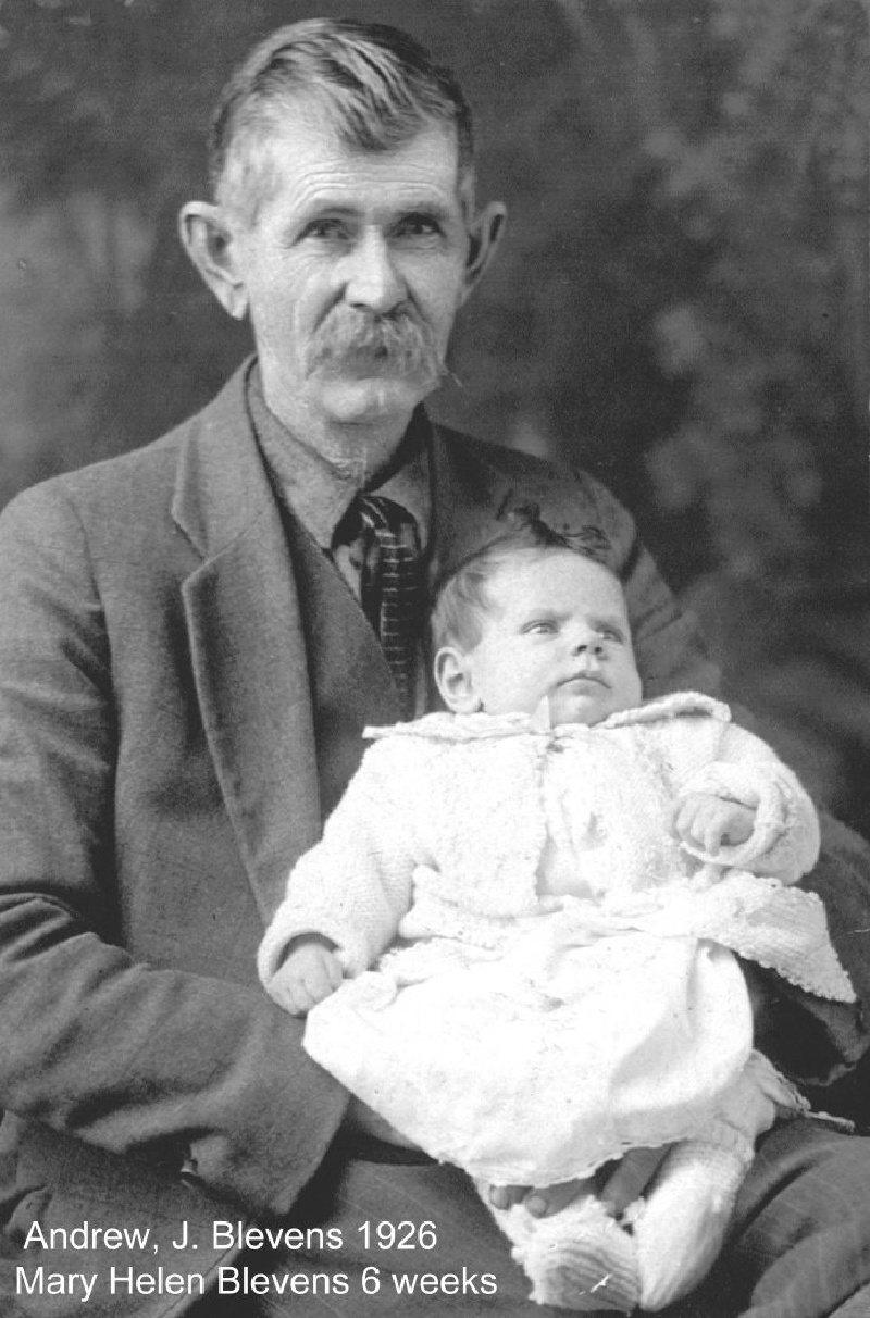 Janeen-Scott-Family-History/Mary-Helen-Blevens-Family-History/800x600_1926-A-J-Blevens-Mary-Helen-6-weeks.JPG