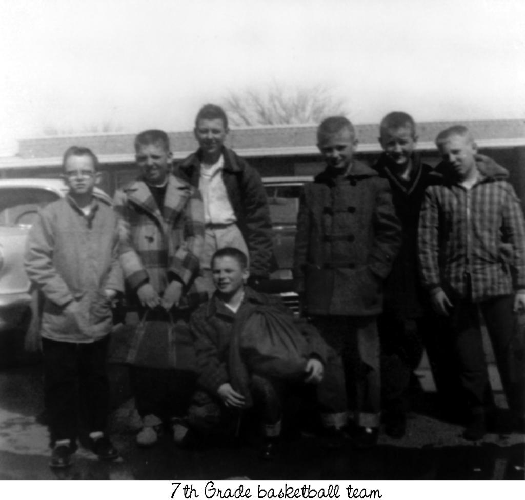 Jim-Hildebrand-Family-History/1024x768_1960-7th-Grd-Basketball-Team.jpg
