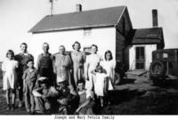 1935-Joseph-Mary-Petula-&-Family.jpg