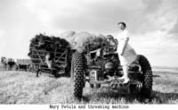 1935-Threshing-Wheat-Maray.jpg