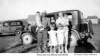 1939-Anna-Joe-Bravek-their-children.jpg