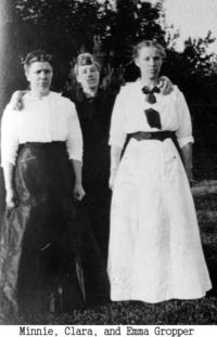 1904-Minnie-Emma-Clara-Gropper.jpg