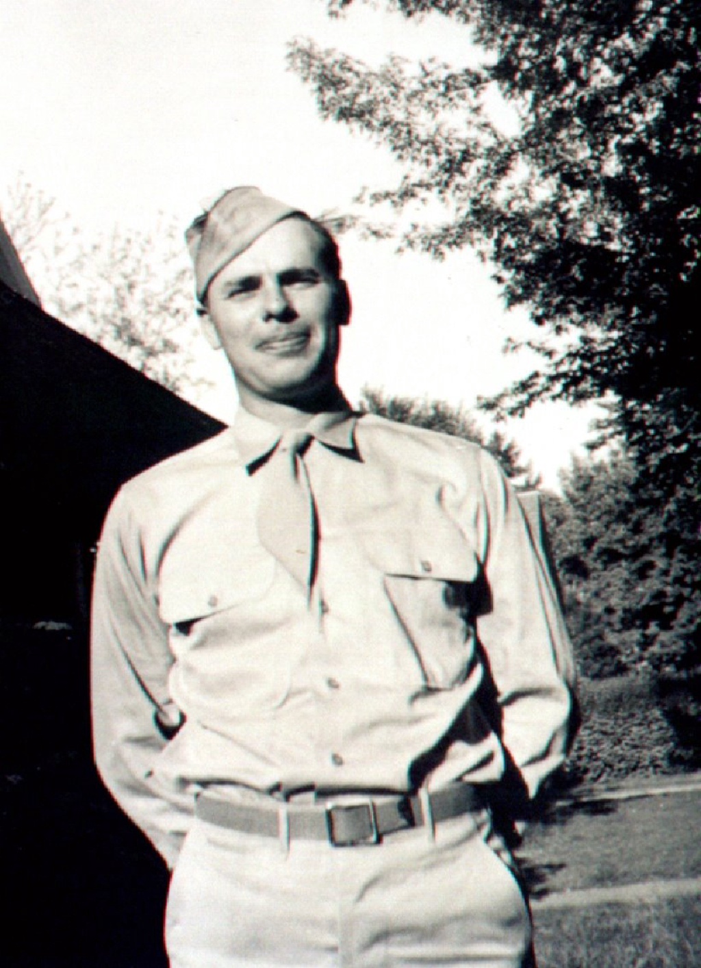 1945-WWII-01-Melvin-Okinawa.jpg