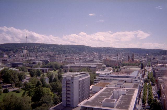2000/07(July)/Germany-Trip/2nd_TV_Tower.jpg
