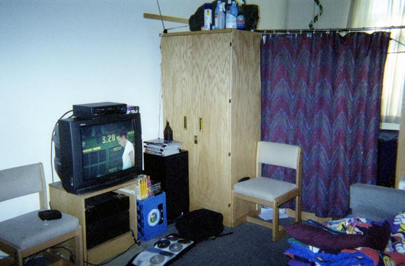 Dannys_living_room.jpg
