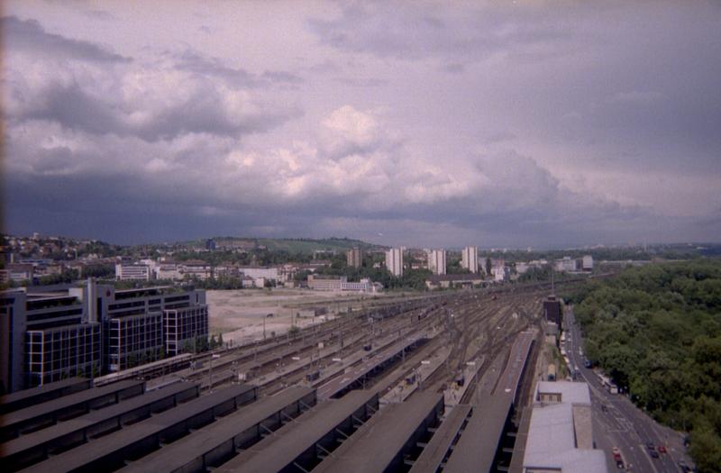 2000/07(July)/Germany-Trip/800x600_Train_Station.jpg