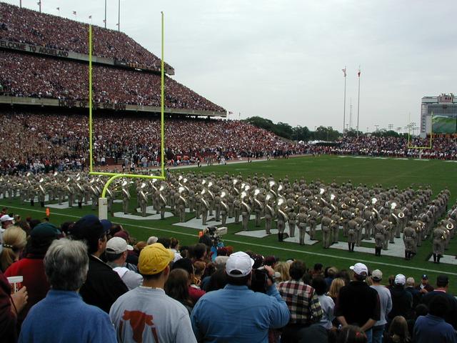 2000/11(November)/Aggie-Oklahoma-Game/640x480_band_halftime1.jpg