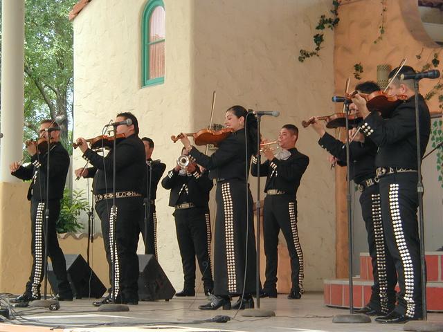 2001/06(June)/Fiesta-Texas/640x480_P6300052.JPG