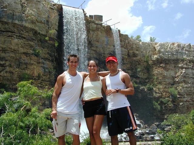 2001/06(June)/Fiesta-Texas/640x480_P6300062.JPG