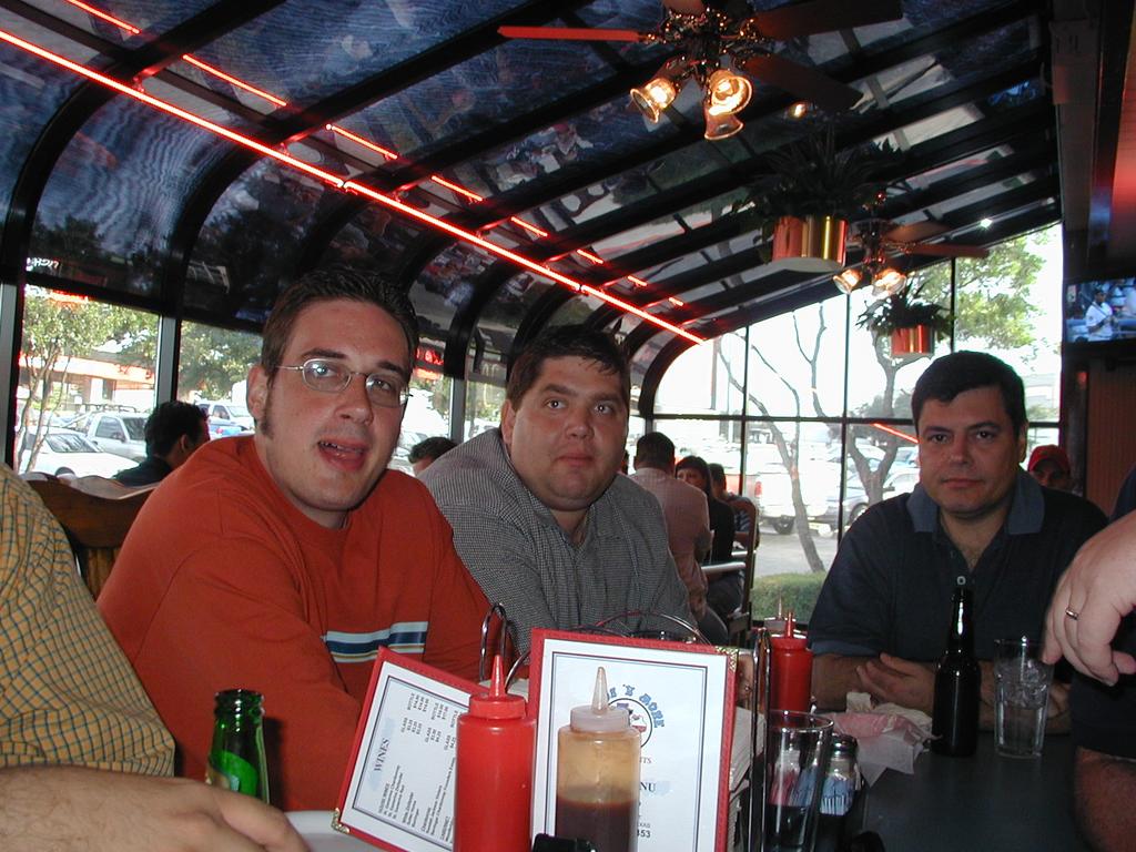 2001/06(June)/Noes-Party/1024x768_P6300074.JPG