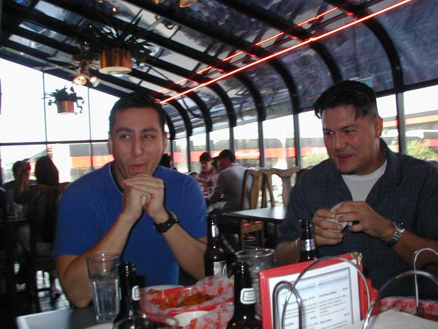 2001/06(June)/Noes-Party/640x480_P6300073.JPG