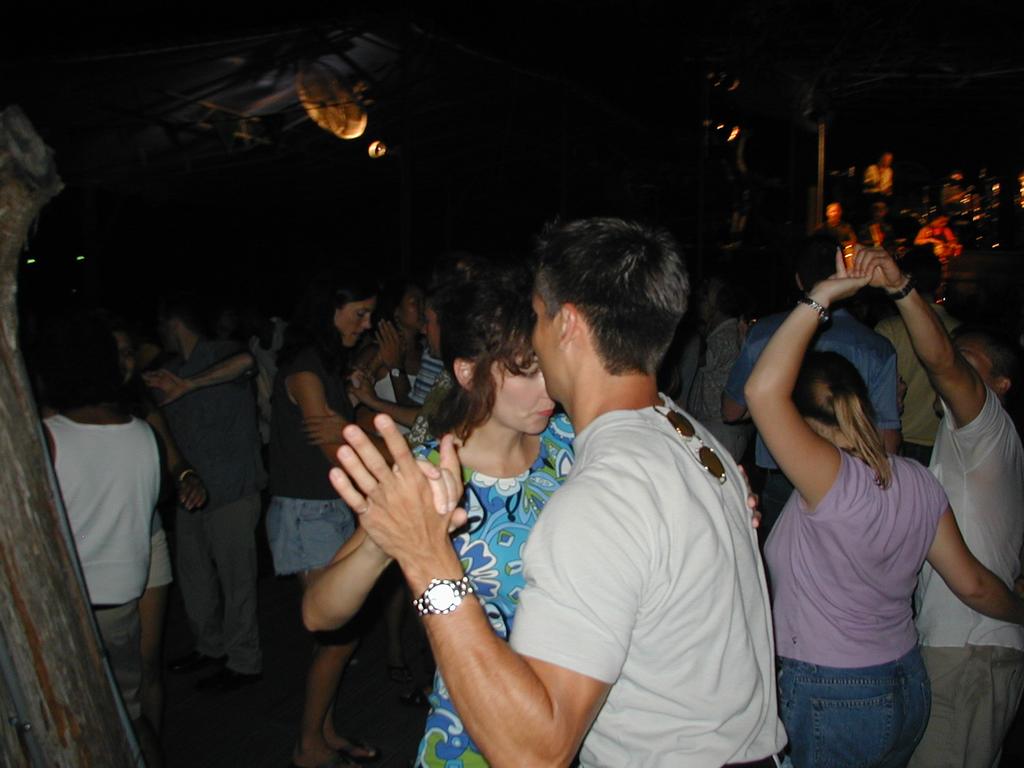 2001/06(June)/The-Oasis/1024x768_P6170111.JPG