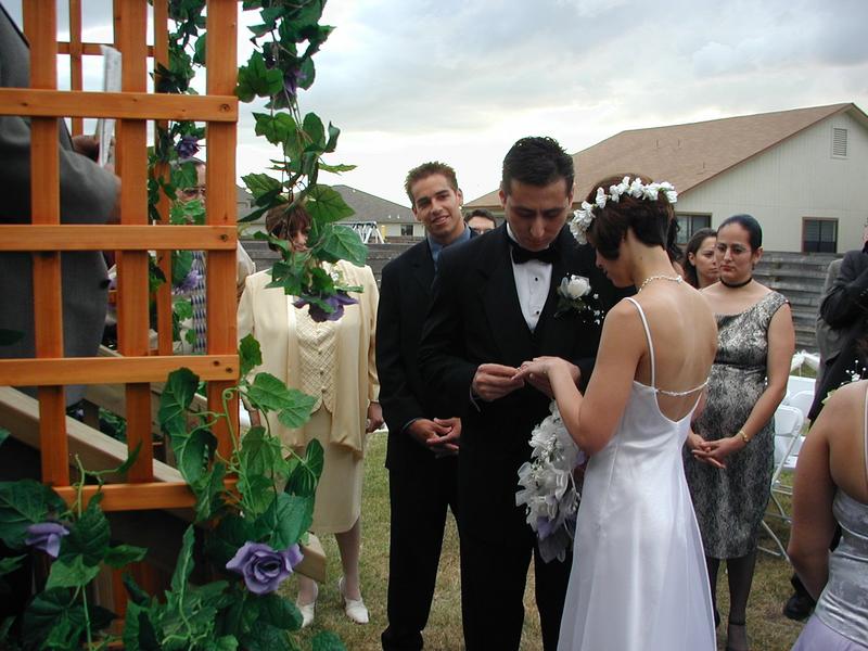 2001/07(July)/Noes-Wedding/800x600_P7020074.JPG