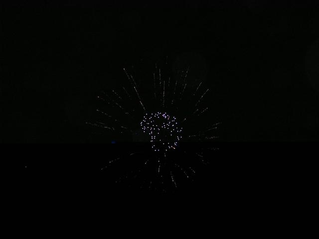 2001/07(July)/The-4th/640x480_P7040066.JPG
