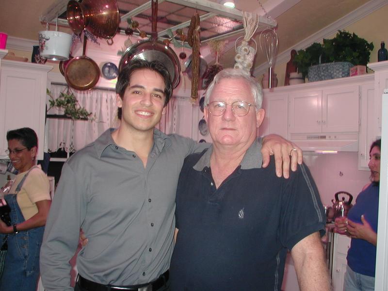 2002/11(November)/Thanksgiving/800x600_PB290056.JPG