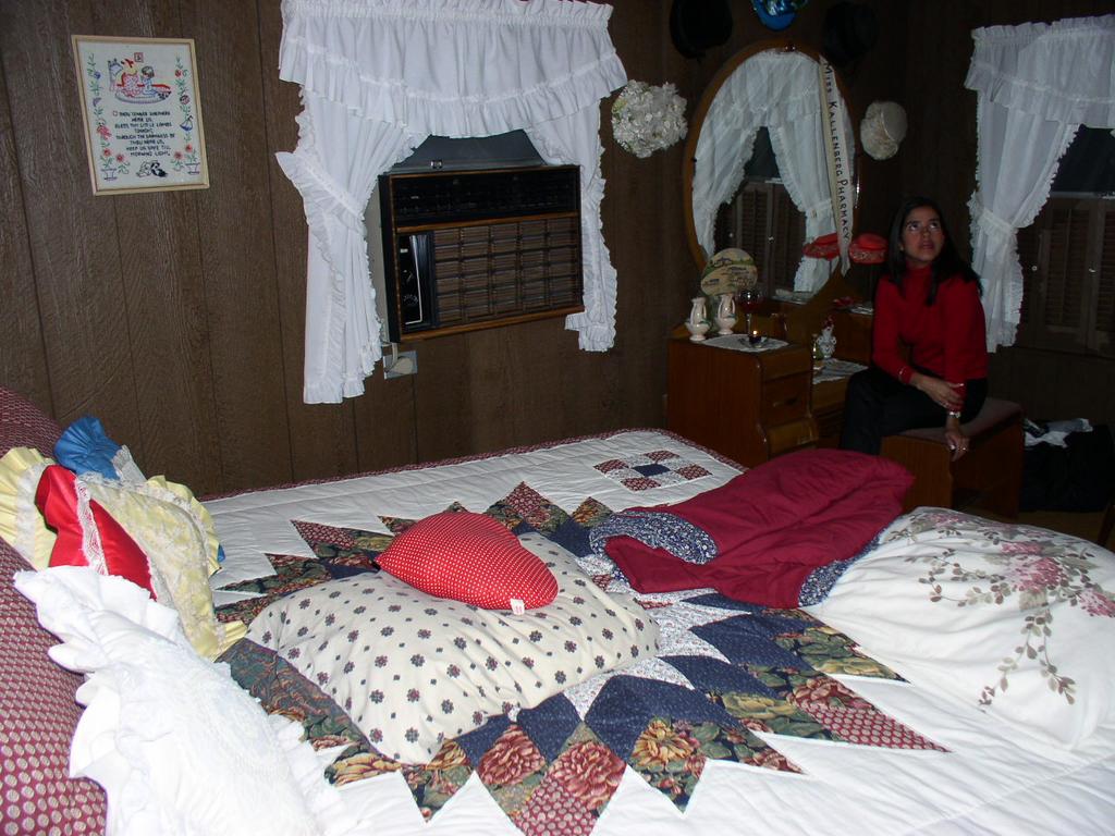 2002/12(December)/Christmas-Proposal/1024x768_F0000016.JPG