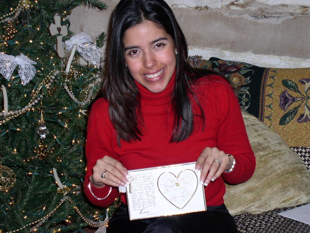 2002/12(December)/Christmas-Proposal/1024x768_F0000067.JPG