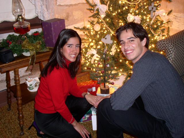 2002/12(December)/Christmas-Proposal/F0000001.JPG
