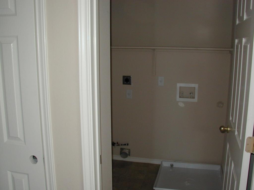 2003/01(January)/First-House/1024x768_P1010020.JPG